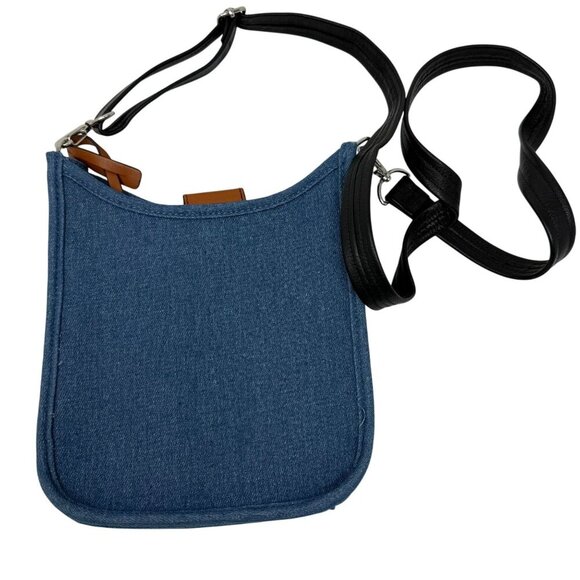 Rae Dunn RD Blue Crossbody Shoulder Bag  Interior Pouch Chambray - Picture 3 of 6